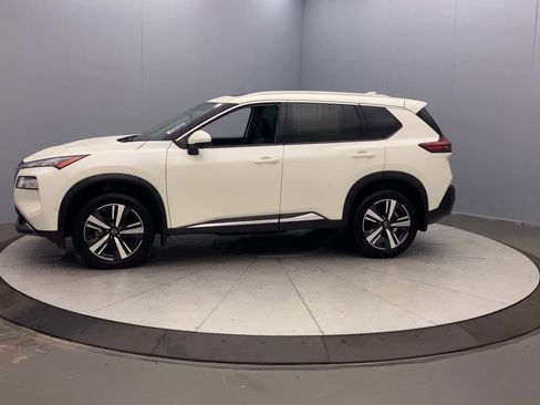 Used 2023 Nissan Rogue SL AWD/4WD image 9