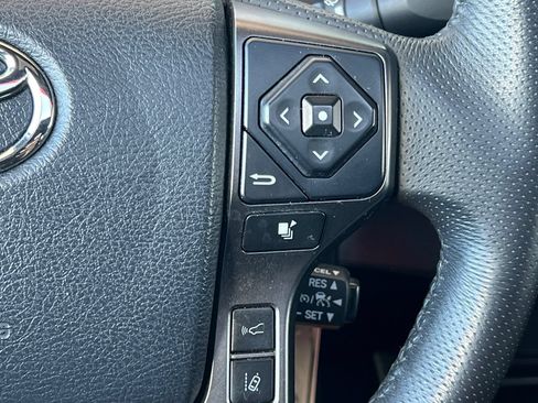 Certified 2019 Toyota Tacoma TRD Sport w/ TRD Premium Sport Package AWD/4WD image 28