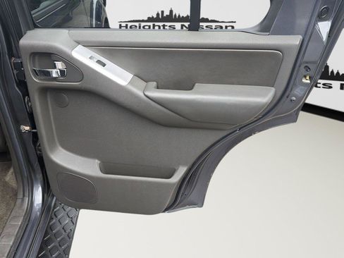 Used 2011 Nissan Pathfinder Silver AWD/4WD image 30