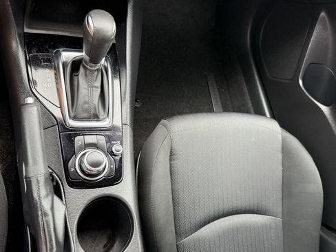 Used 2015 MAZDA MAZDA3 i Sport FWD image 26