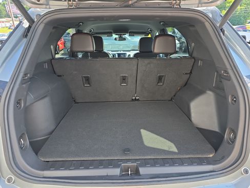 Used 2024 Chevrolet Equinox RS AWD/4WD image 6