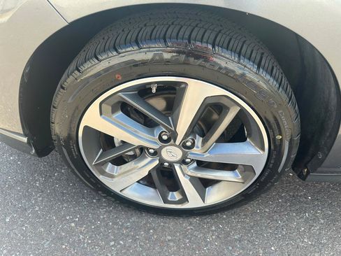 Used 2018 Hyundai Kona Ultimate FWD image 33