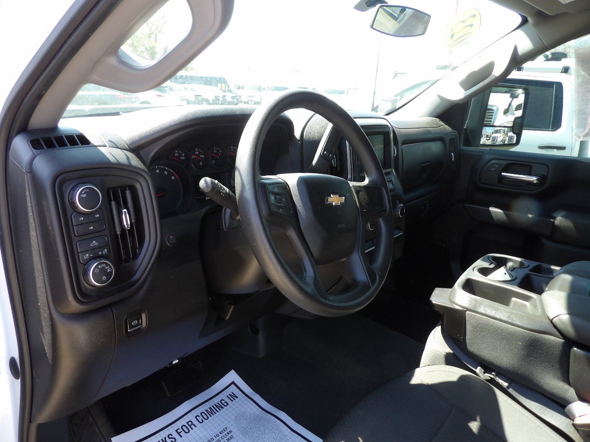 Used 2023 Chevrolet Silverado 2500 Custom w/ Infotainment Package AWD/4WD image 7