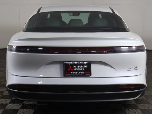Used 2024 Lucid Air Touring AWD/4WD image 13