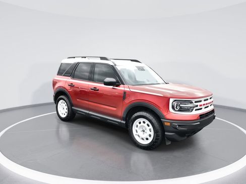 Used 2024 Ford Bronco Sport Heritage w/ Heritage Convenience Package AWD/4WD image 2