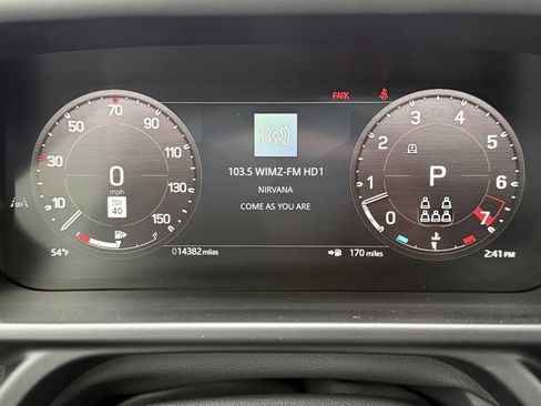 Certified 2025 Land Rover Defender 130 V8 image 37