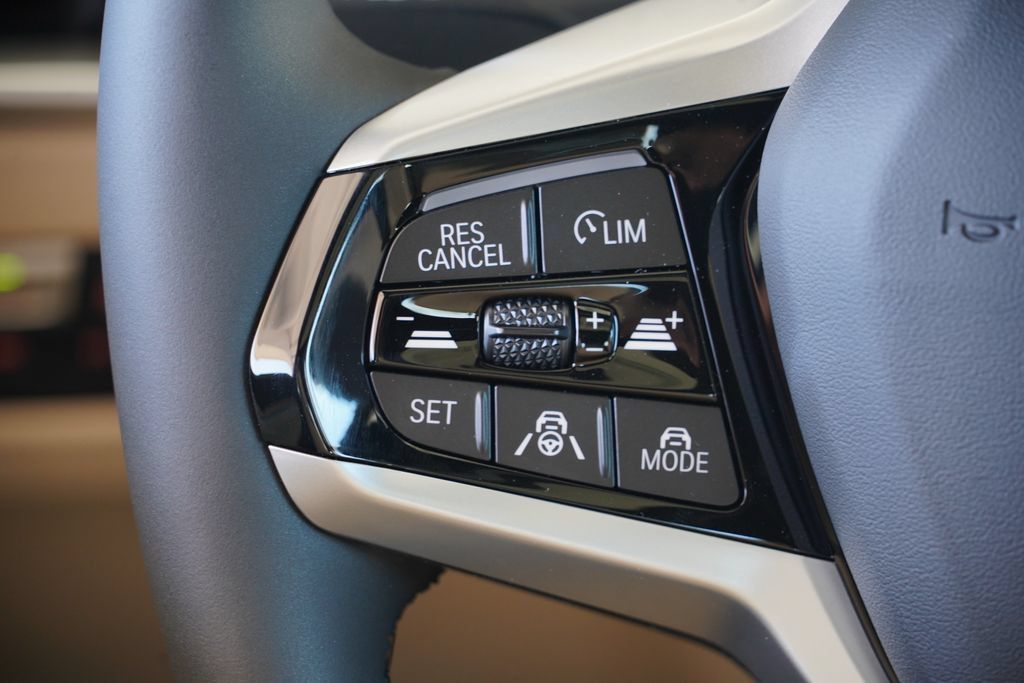 New 2026 BMW i4 eDrive40 w/ Premium Package RWD image 18