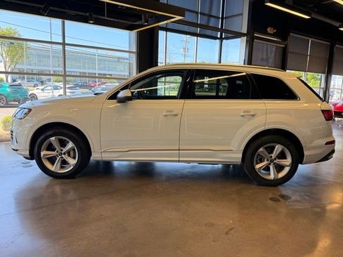 Used 2023 Audi Q7 3.0T Premium AWD/4WD image 3