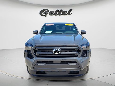 Certified 2025 Toyota Tacoma SR5 RWD image 2