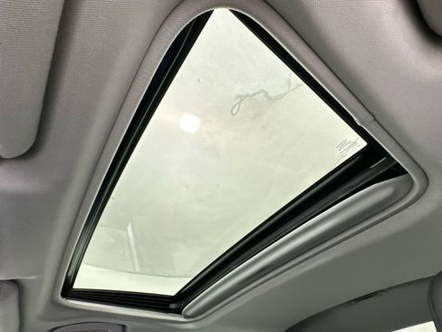 Used 2024 Toyota Camry SE w/ Convenience Package image 22