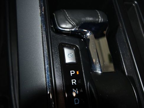 Used 2021 Ford F150 Lariat image 20