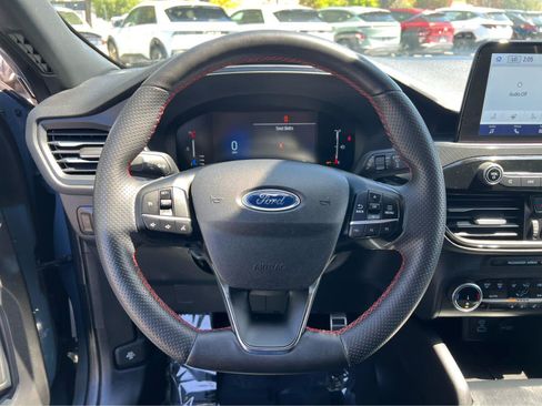 Used 2023 Ford Escape ST-Line AWD/4WD image 34