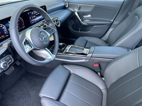 New 2025 Mercedes-Benz CLA 250 4MATIC image 10