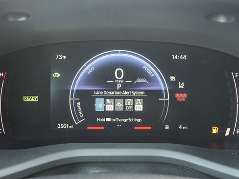 Used 2025 Toyota Camry LE image 24