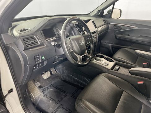 Used 2022 Honda Passport EX-L image 9