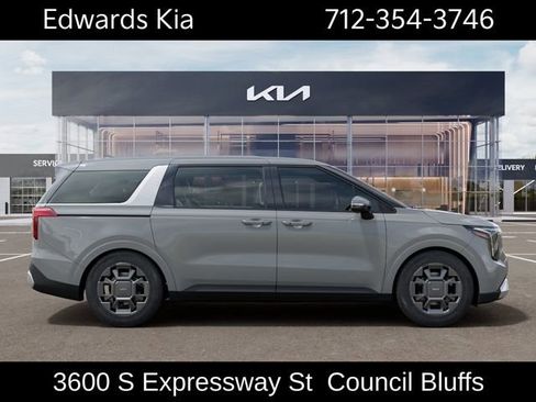 New 2026 Kia Carnival EX FWD image 8