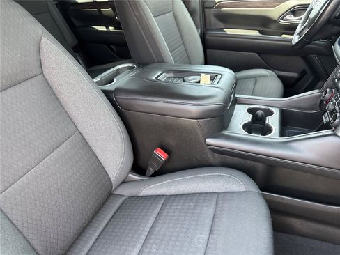 Used 2023 Chevrolet Tahoe LS AWD/4WD image 36