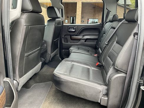 Used 2017 GMC Sierra 2500 Denali AWD/4WD image 13