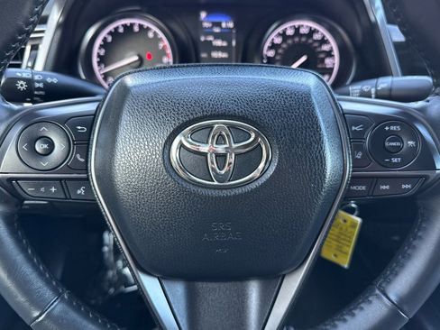 Used 2024 Toyota Camry SE image 21