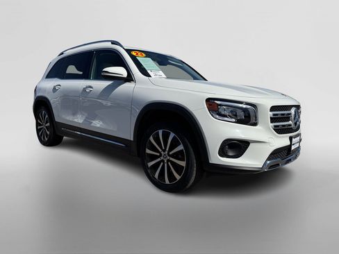 Certified 2023 Mercedes-Benz GLB 250 image 7