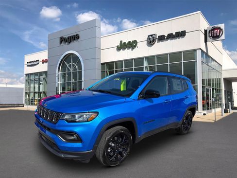 New 2026 Jeep Compass Latitude AWD/4WD image 4