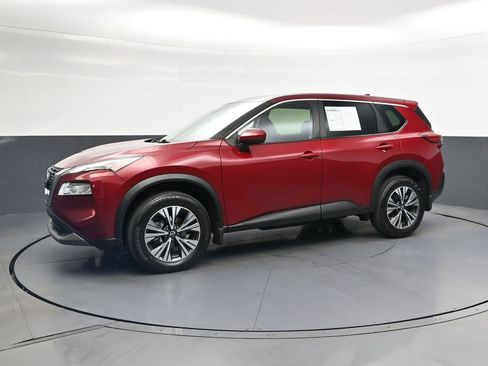Used 2023 Nissan Rogue SV FWD image 8