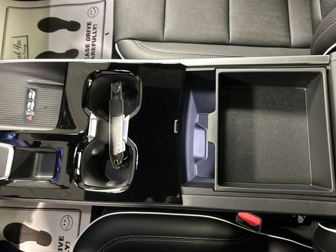 New 2026 Buick Enclave Preferred w/ Power Package AWD/4WD image 19