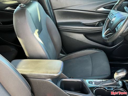 Used 2020 Buick Encore GX Preferred FWD image 13