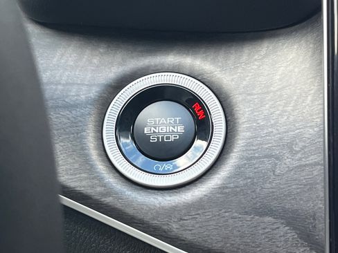 New 2025 Jeep Grand Cherokee Limited AWD/4WD image 56