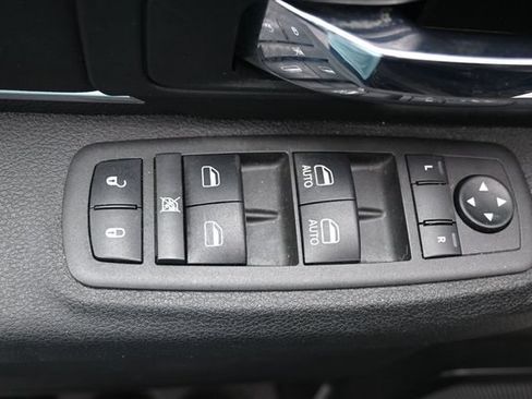 Used 2022 RAM 1500 Warlock w/ Electronics Group AWD/4WD image 7