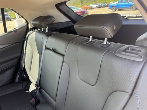 New 2026 Buick Encore GX Sport Touring w/ Advanced Technology Package image 38