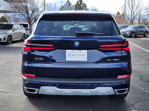 New 2026 BMW X5 xDrive50e image 4