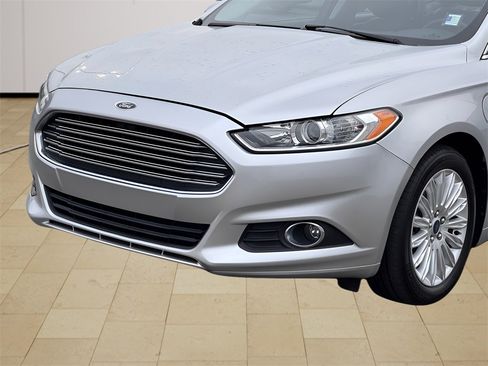 Used 2014 Ford Fusion Energi SE image 33