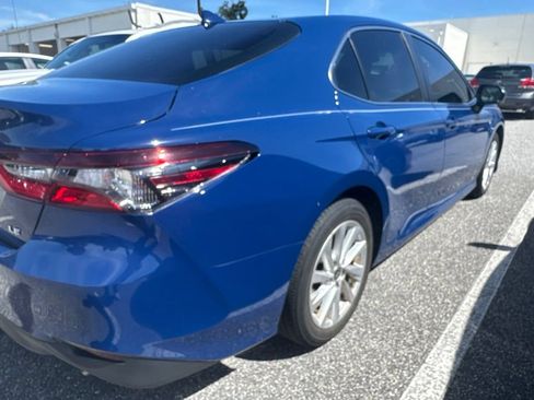 Used 2024 Toyota Camry LE w/ Convenience Package FWD image 5