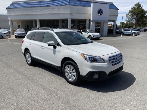Used 2016 Subaru Outback 2.5i Premium AWD/4WD image 37