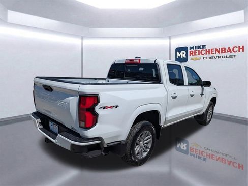 New 2025 Chevrolet Colorado LT w/ LT Convenience Package AWD/4WD image 5