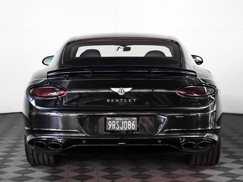 Used 2022 Bentley Continental GT V8 image 10