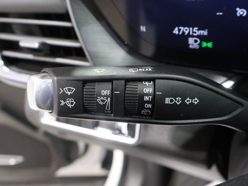 Used 2024 Buick Envision Preferred image 36