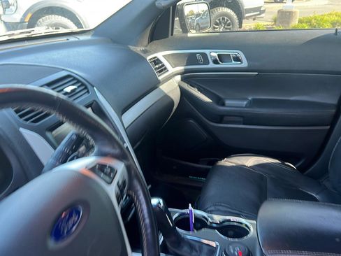 Used 2014 Ford Explorer Sport w/ Equipment Group 401A AWD/4WD image 20