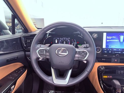Certified 2025 Lexus NX 250 FWD w/ Towing Package (2000 Lbs) image 20