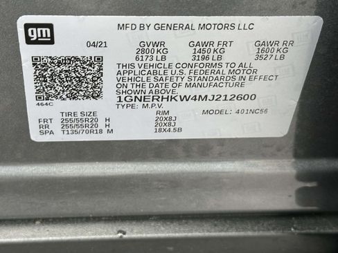 Used 2021 Chevrolet Traverse LT w/ LT Premium Package image 28