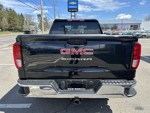 Used 2023 GMC Sierra 1500 Pro w/ Pro Value Package image 4