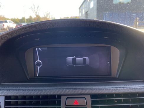 Used 2011 BMW M3 Convertible image 38