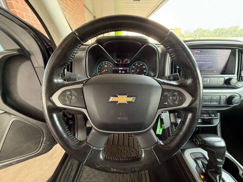 Used 2019 Chevrolet Colorado LT w/ Redline Special Edition AWD/4WD image 14