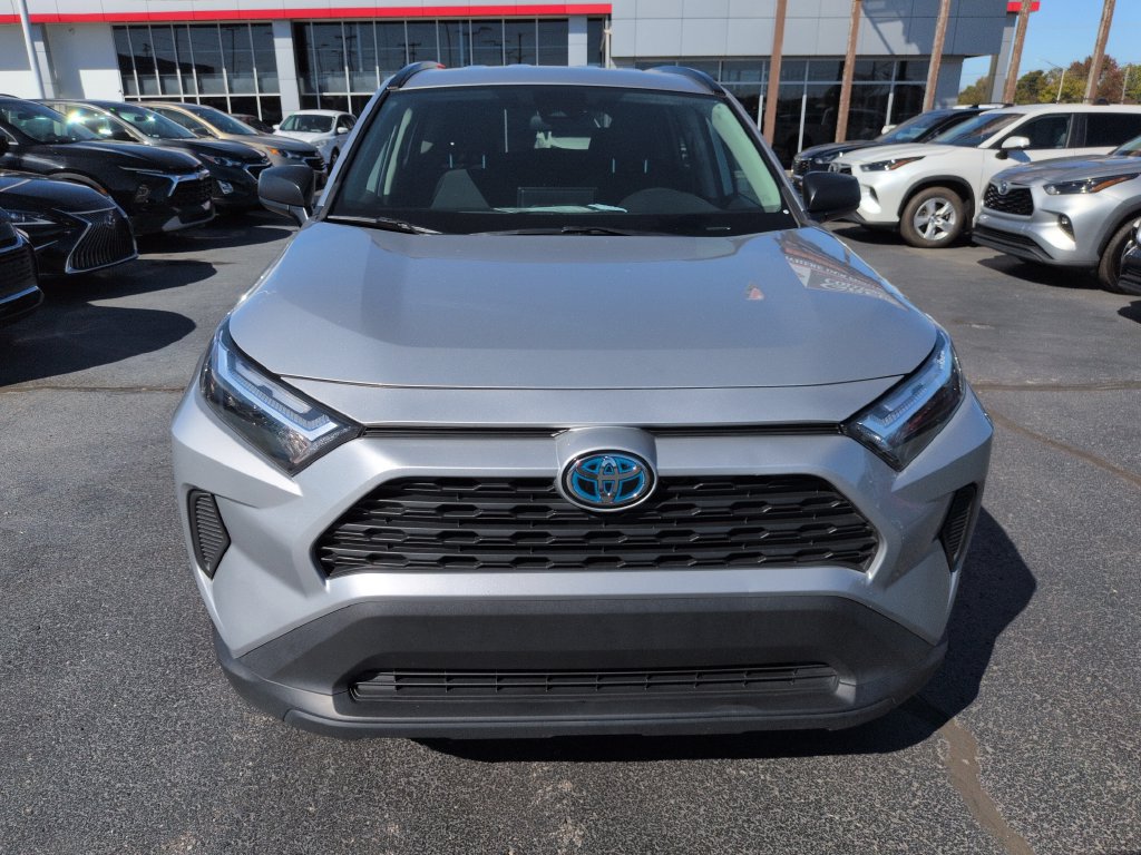 Certified 2024 Toyota RAV4 LE AWD/4WD image 8