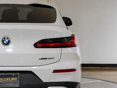 Used 2025 BMW X4 xDrive30i image 50