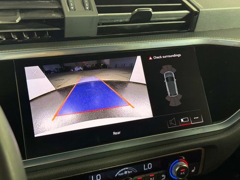Used 2025 Audi Q3 2.0T Premium AWD/4WD image 44