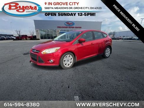 Used 2012 Ford Focus SE FWD image 1