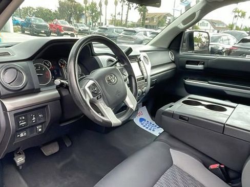 Used 2014 Toyota Tundra SR5 RWD image 10