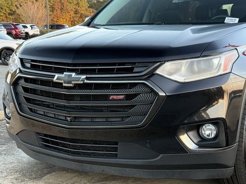 Used 2020 Chevrolet Traverse RS image 10